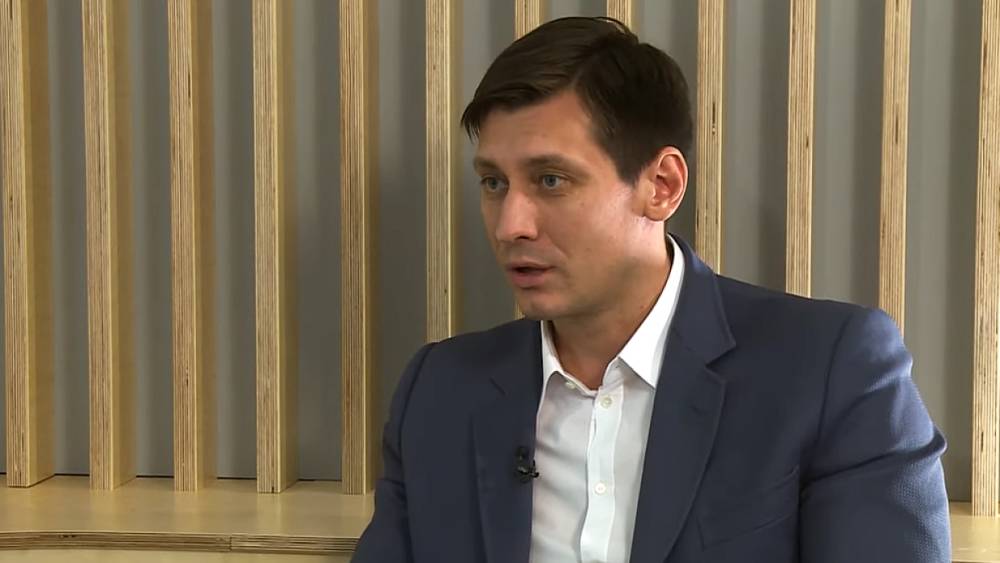 Член ОНК рассказал об условиях содержания экс-депутата Гудкова в ИВС