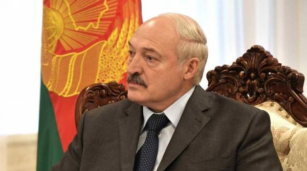 Эксперт указал красные линии для Лукашенко в вопросе признания Крыма