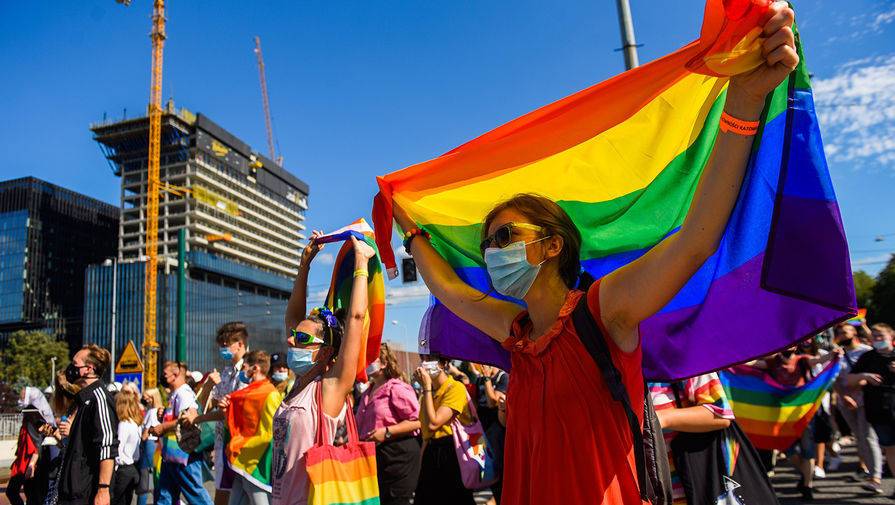 Во Флориде напали на участников гей-парада