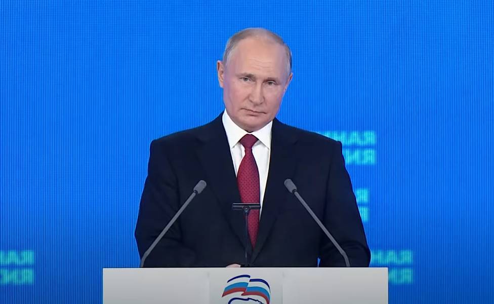 Владимир Путин заявил о возможном рекордном вводе жилья в РФ в 2021 году