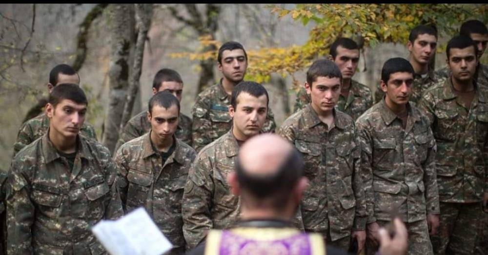 В Армении заявляют о случаях принудительного голосования солдат