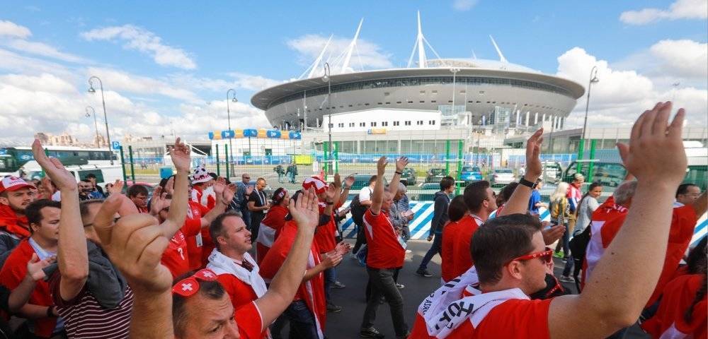 Матчи ЧЕ-2020 по футболу в Санкт-Петербурге вызвали восхищение иностранных болельщиков