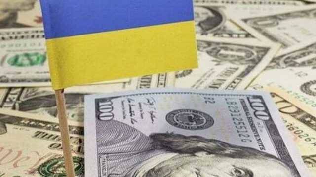 Стал известен размер долга каждого украинца по кредитам МВФ и другим займам