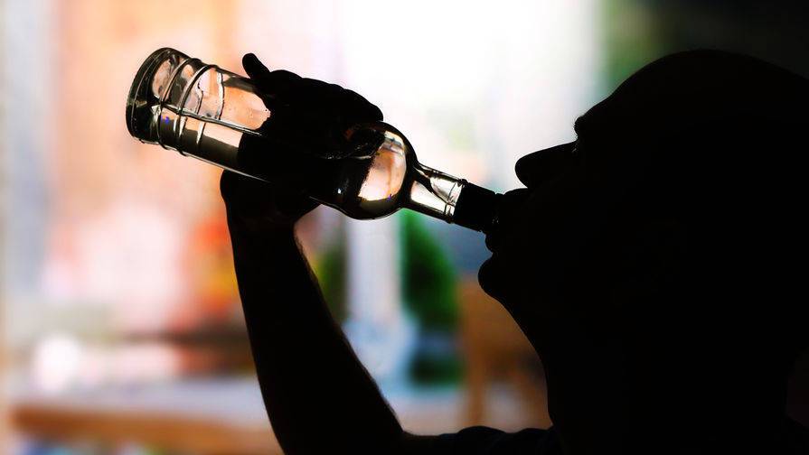 Названы российские регионы-лидеры по потреблению алкоголя