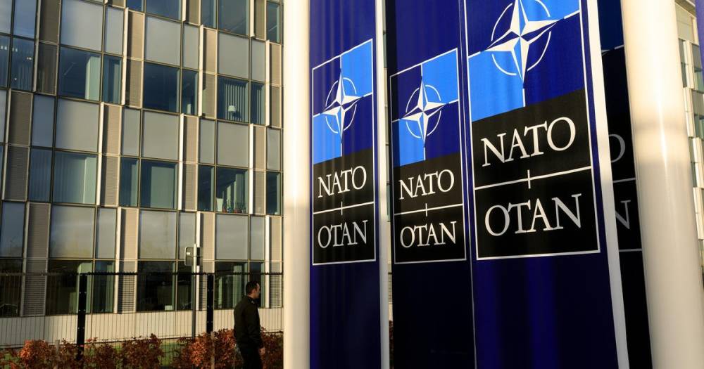 В НАТО призвали Украину потерпеть еще 10-15 лет