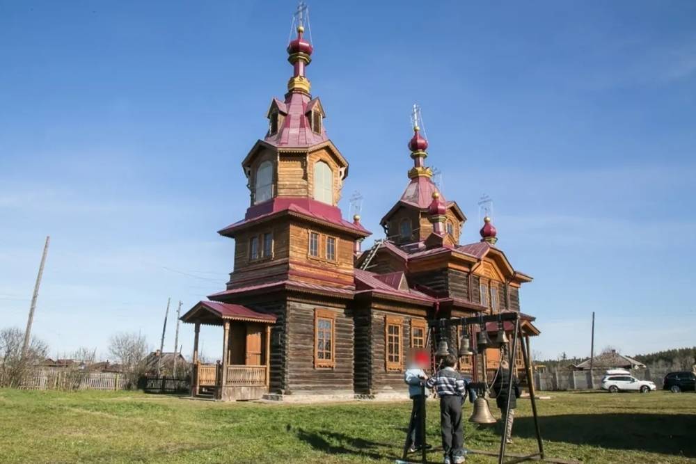 Церковь сгорела от удара молнии в Красноярском крае
