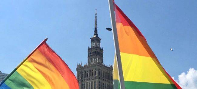 Дипломаты Германии и Польши разругались из-за гей-парада в Варшаве