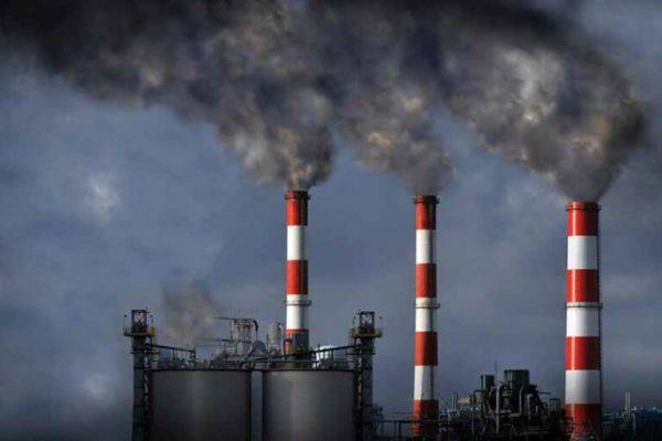 Дорогая экология: контроль за вредными выбросами будет стоить бизнесу 300 млрд рублей