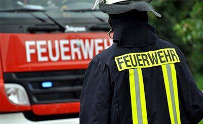 Пожарная команда Бранденбурга тушит самый большой лесной пожар сезона