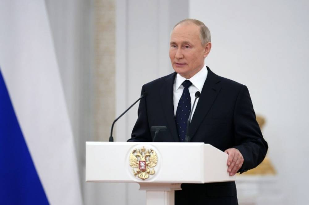 Путин оценил работу Госдумы VII созыва