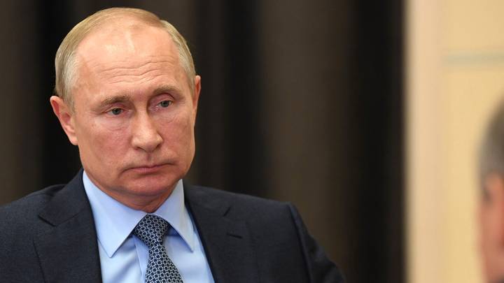 Названы наиболее волнующие россиян вопросы к прямой линии с Путиным