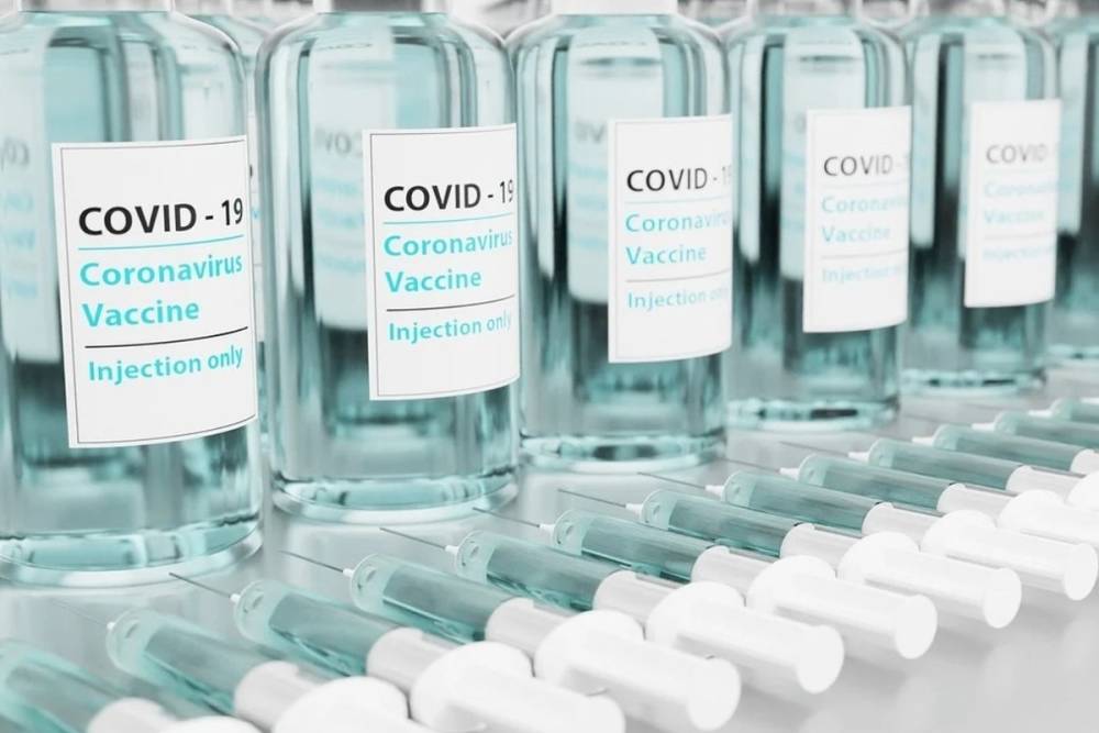 Академики РАН поспорили про вакцинный винегрет при ревакцинации