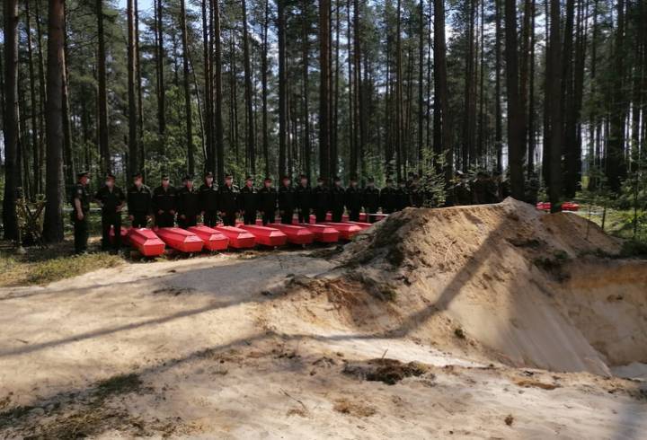 В Кировском районе Ленобласти перезахоронили останки 396 красноармейцев