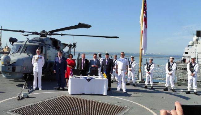 Киев и Лондон договорились о совместном строительстве военных кораблей