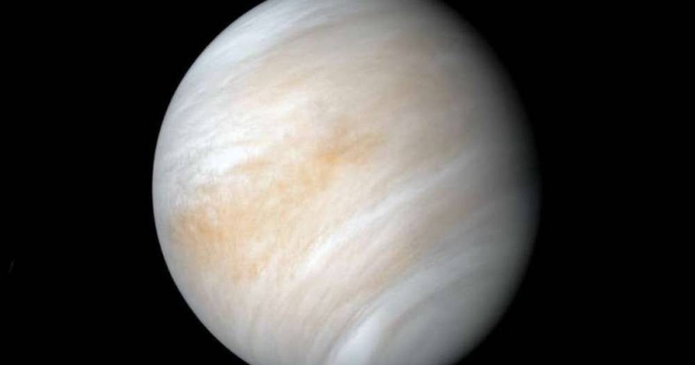 Сестра Земли еще жива. Ученые нашли признаки геологической активности на Венере (фото)