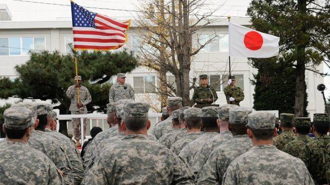Япония объявила о масштабных военных маневрах с участием США