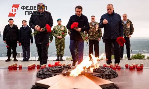 Главы регионов СЗФО почтили память героев войны в День памяти и скорби