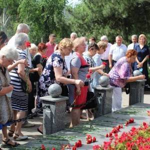 В Запорожье почтили память погибших во Второй мировой войне. Фото