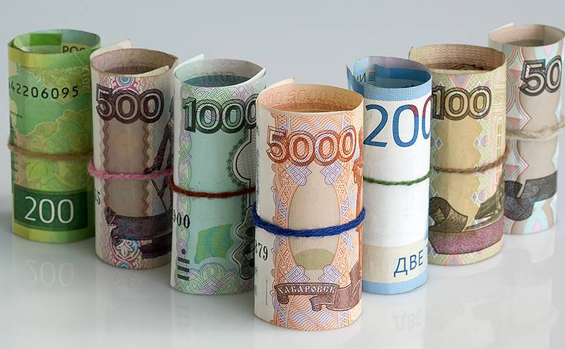 Аналитик назвал возможный шоковый сценарий для курса рубля