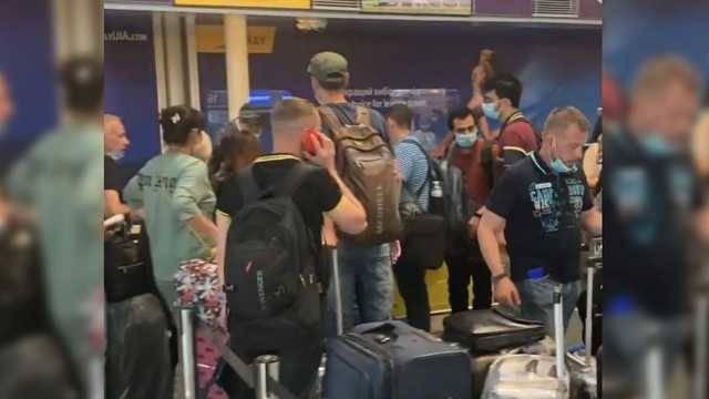 МАУ забыл своих пассажиров: в Борисполе состоялась скандальная "посадка" на рейс в Турцию
