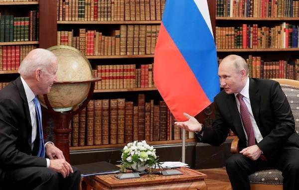 Американцы разглядели «прогресс» на женевском саммите Путина и Байдена — опрос