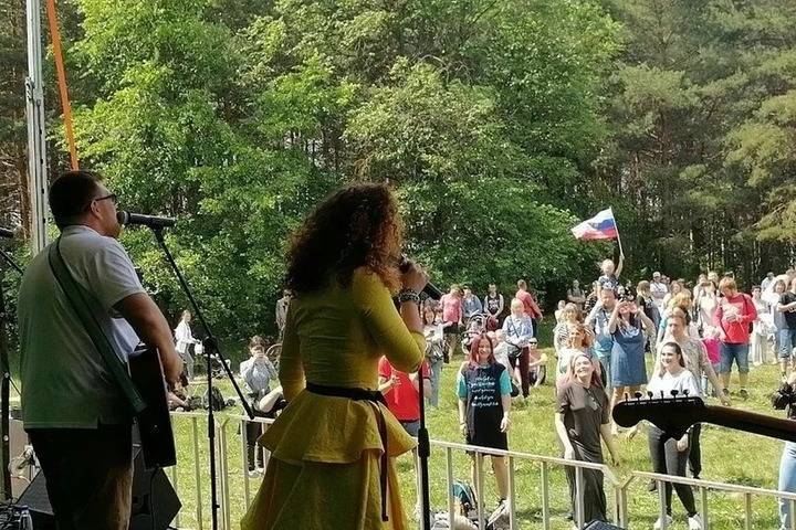Участники рок-марафона SoRoMa Fest 2021 провели субботник в Сормовском парке