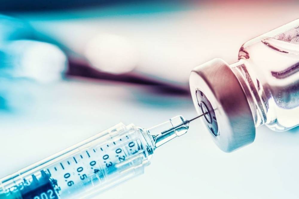 В Петербурге закончилась вакцина с «убитым» коронавирусом «КовиВак»