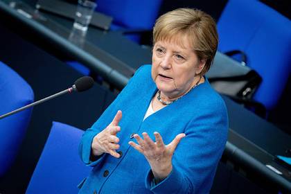 Меркель призвала Евросоюз к прямому диалогу с Путиным