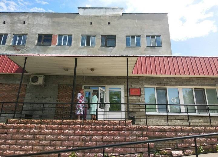Впавшую в кому женщину-врача в Омске выписали из больницы умирать дома