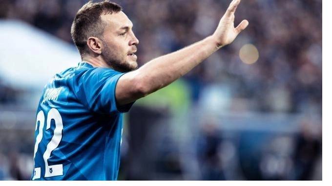 Два футболиста "Зенита" попали в топ-100 лучших игроков группового этапа Евро-2020
