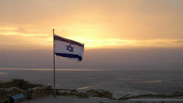 В Израиле произошла вспышка COVID-19: власти обвинили туристов