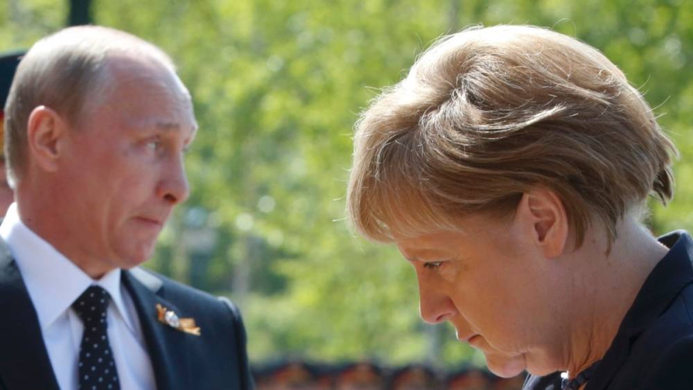 Меркель призвала ЕС налаживать "прямые контакты" с Путиным