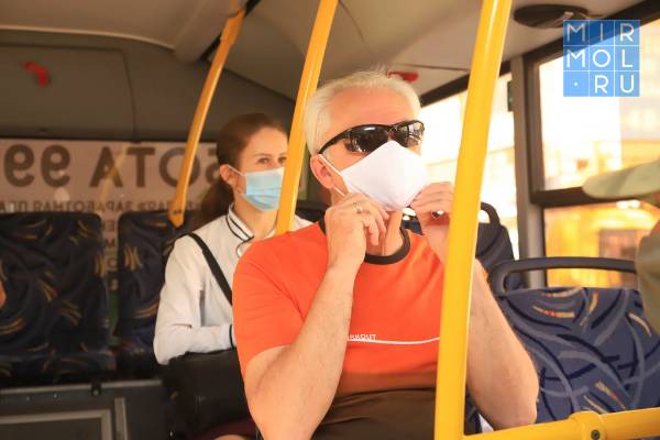 В Дагестане вводится запрет на проезд в общественном транспорте без масок
