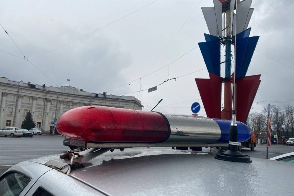 Серьезное ДТП произошло нам М-19 в Тверской области: есть погибший, двое сильно пострадали