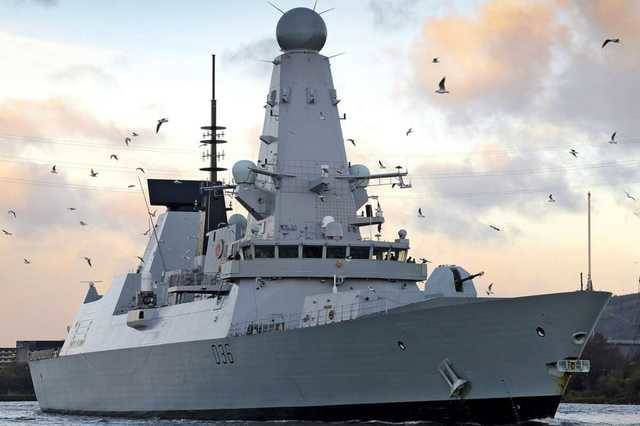 Британия готова отправить корабли в воды возле Крыма