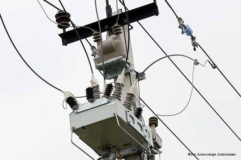 В Кургане для ремонта электросетей отключат свет по нескольким адресам