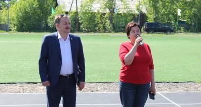 В поселке Юбилейном и селе Алымовка Киренского района открыли спортивные многофункциональные площадки