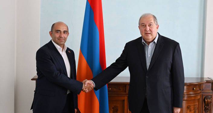 Армен Саркисян и Эдмон Марукян обсудили внутриполитическую ситуацию в стране