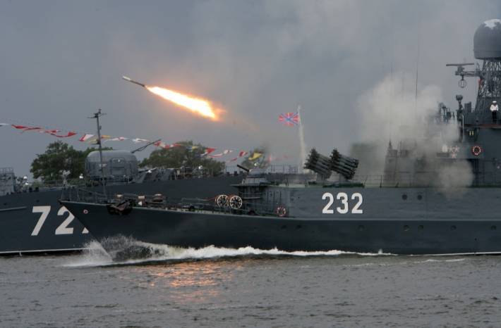 Кедми предложил действенный ответ на провокацию эсминца ВМС Великобритании в Черном море