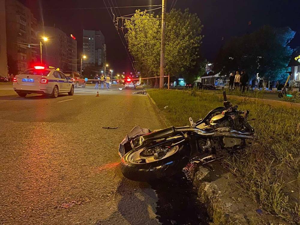 По факту смерти байкера в Челябинске, за которым гналась полиция, возбуждено дело