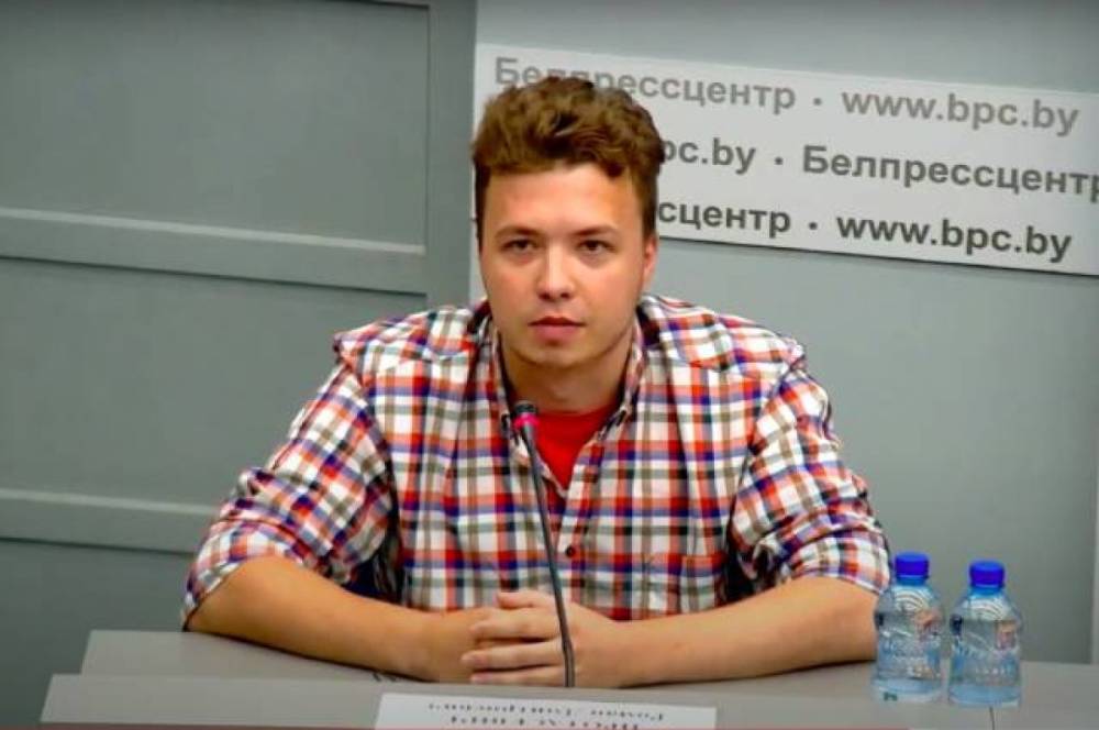 В СК Белоруссии подтвердили домашний арест Протасевича и Сапеги