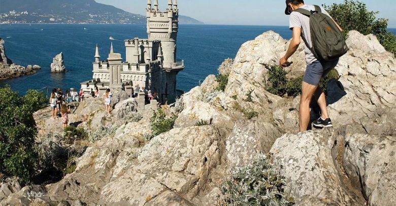 В Крыму рассказали, планируют ли ограничения на въезд туристов