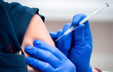 ВОЗ: Делать прививку от COVID-19 можно даже людям, у которых есть антитела