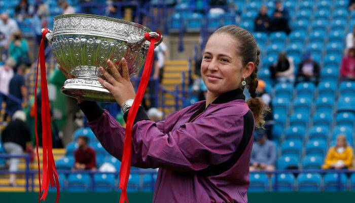 Остапенко обыграла Контавейт и стала победительницей турнира в Истборне