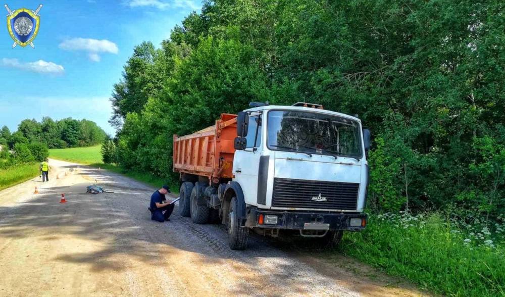 Водитель МАЗа сбил насмерть велосипедиста в Ошмянском районе