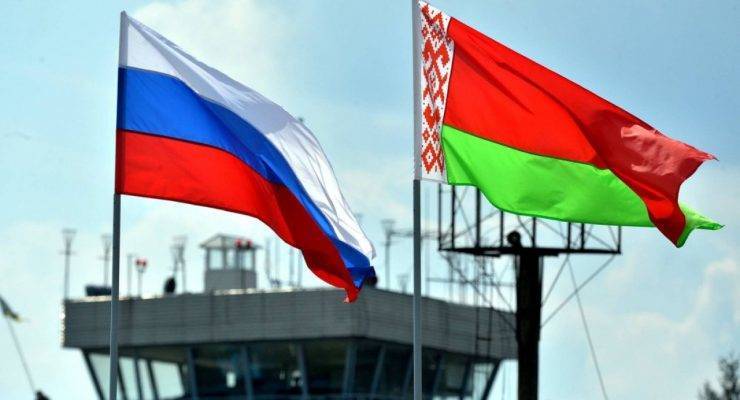 Михеев рассказал о «хитром пути» Лукашенко по Крыму и Донбассу