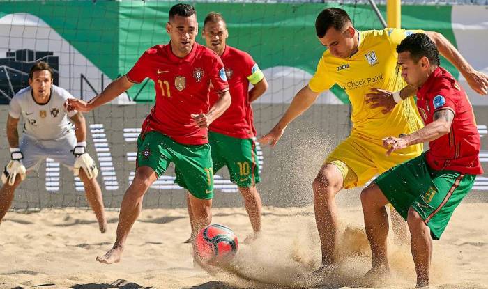 Сборная Украины по пляжному футболу победила Португалию и вышла в финал отбора на ЧМ-2021