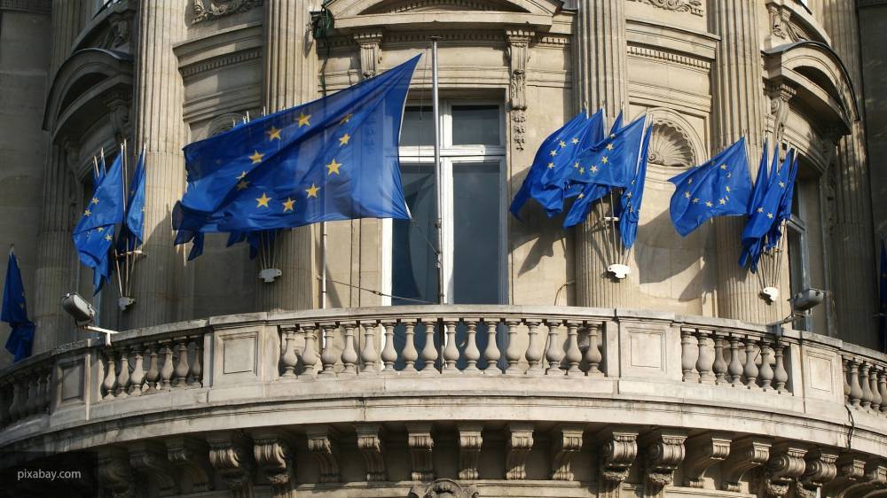 Политолог назвал минусы антибелорусских санкций для Евросоюза