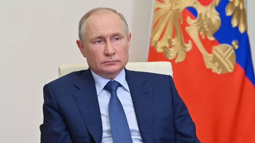 Путин поручил расширить программу льготной ипотеки до 1 июля 2022 года