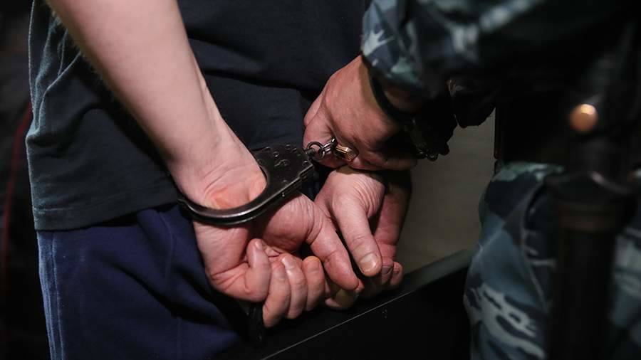 Три офицера авиации ФСБ заключены под стражу по делу о мошенничестве